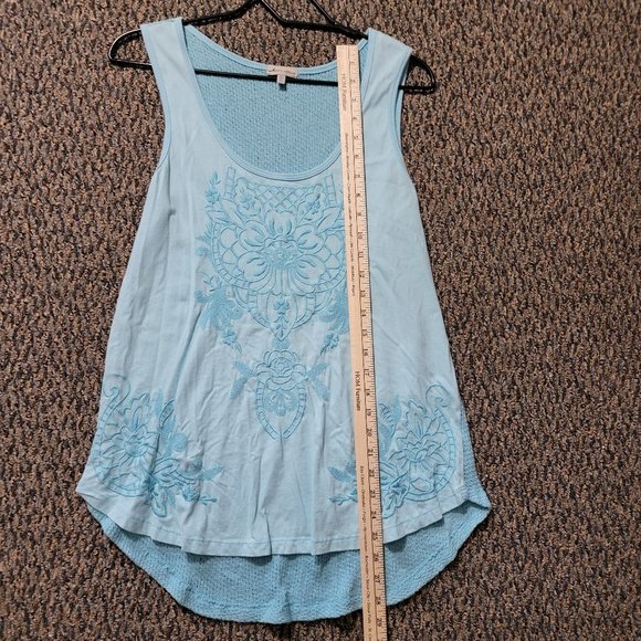 Gorgeous Mododoc Los Angeles Aqua Blue Embroidered Tank Top Size Medium - Picture 9 of 12
